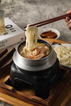日式味增烏冬面