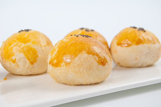 蛋黃酥側(cè)面
