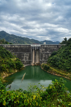 海南五指山水庫(kù)大壩