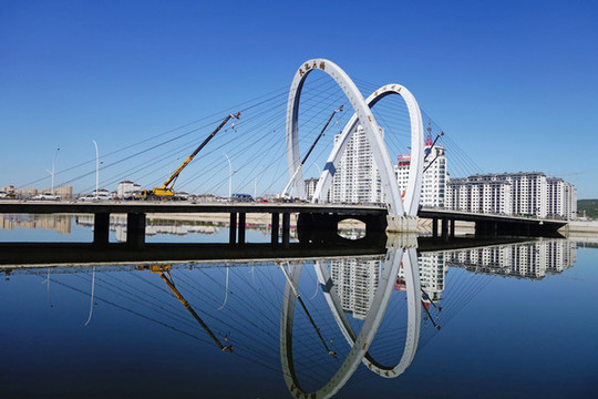 吉林延吉城市天池大橋景觀