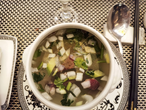 美味羊雜湯
