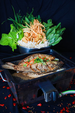 碳鍋魚