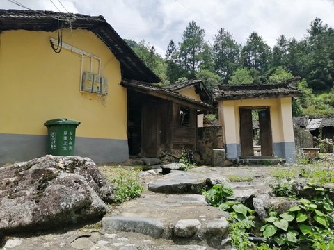 鄉(xiāng)村