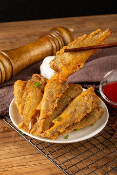 香煎小黃魚(yú)
