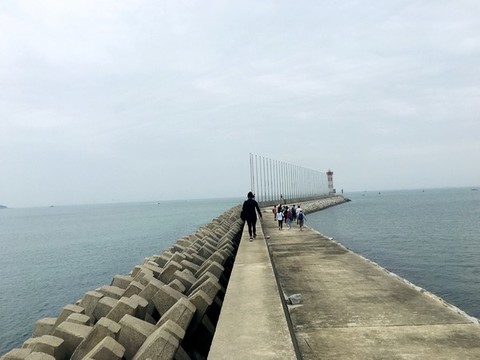 海堤燈塔