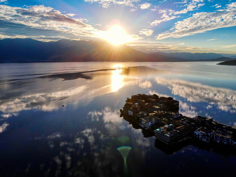 洱海