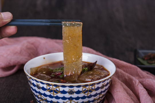 川粉