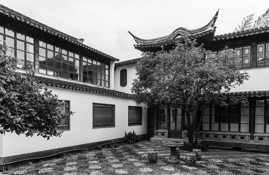環(huán)秀山莊