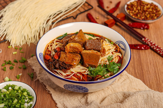 牛肉小面