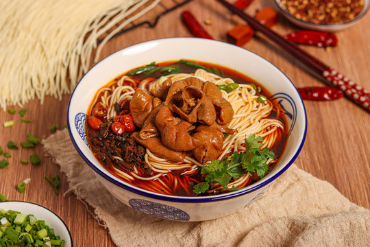 肥腸小面