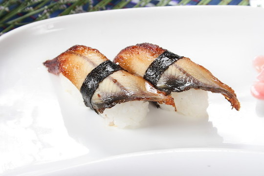 鰻魚壽司