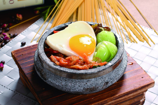 泡菜石鍋飯