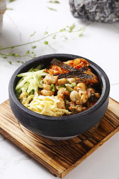 石鍋雞肉飯
