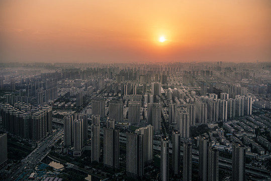 夕陽下的城市