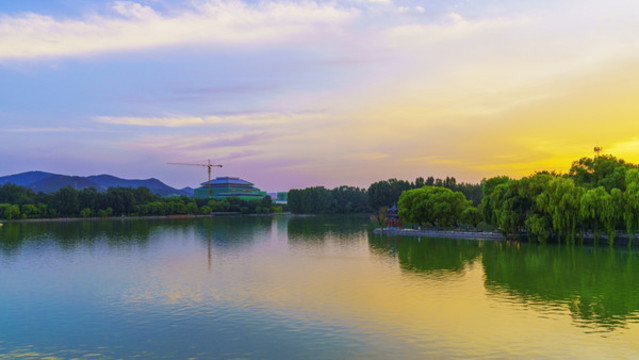青州南陽(yáng)湖晚霞