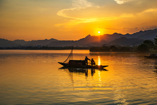 建德夕陽
