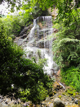 神農(nóng)架天生橋