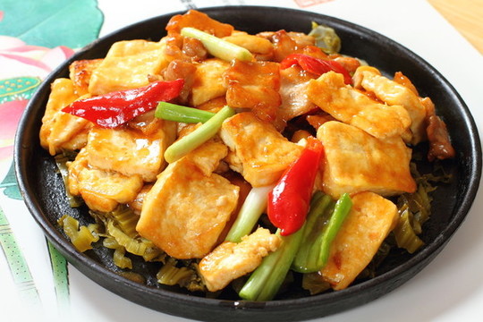 鐵板酸菜豆腐