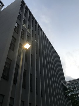 辦公樓