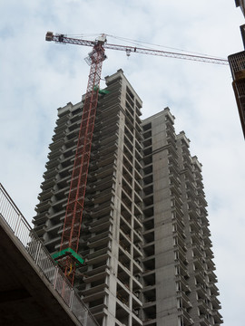 未完工的高層建筑