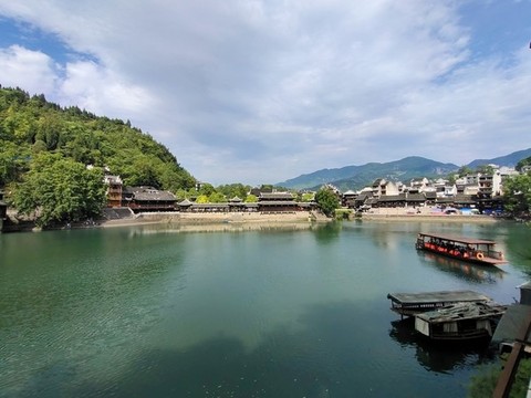 茶峒邊城
