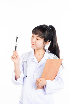 醫(yī)生手拿寫字板