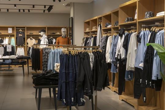 男裝專賣店店鋪陳列