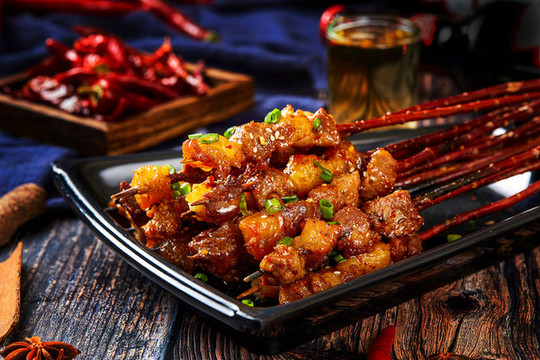 紅柳烤羊肉串