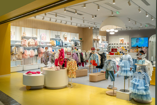 兒童服裝專賣店