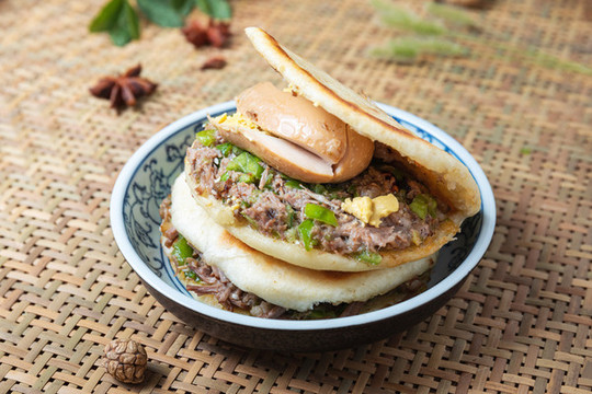 肉夾饃