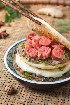 肉夾饃
