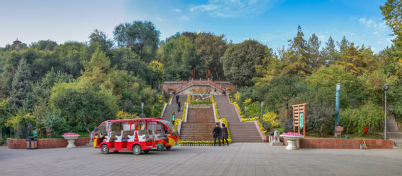 烏魯木齊紅山公園