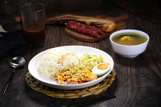 套飯