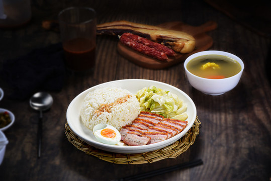 套飯
