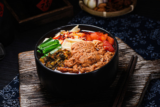 鮮肉面條