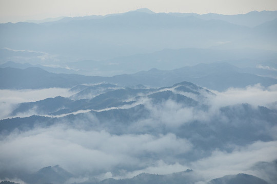 崇義上堡萬長山茶園云海