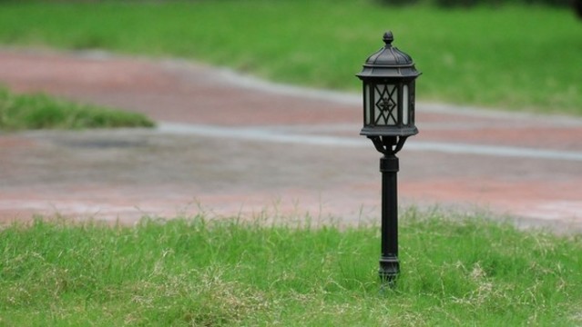 小區(qū)路燈