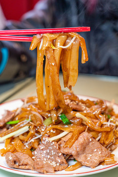 干炒牛河