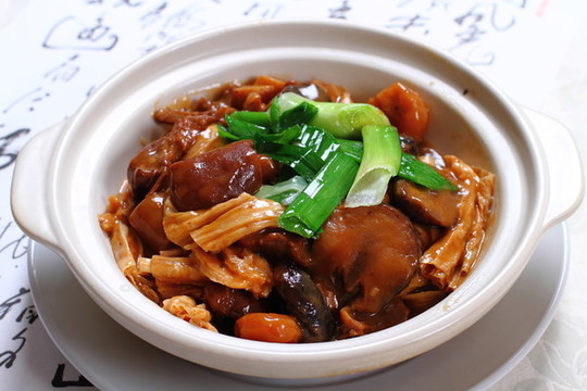 支竹燜羊肉