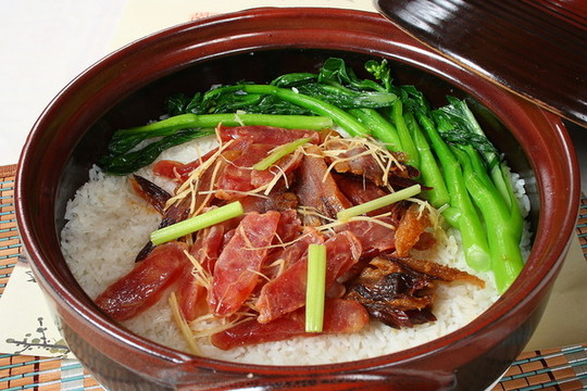 臘味煲仔飯