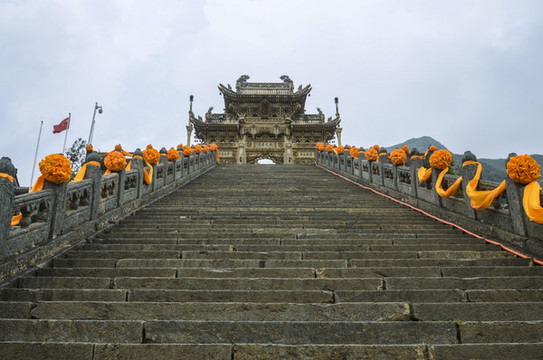 五臺(tái)山龍泉寺