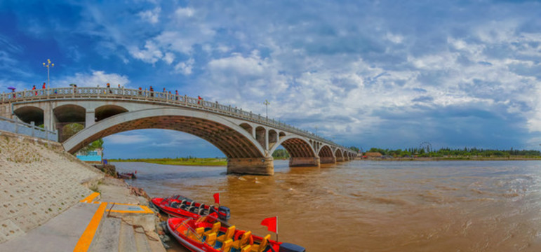 伊犁河大橋