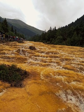 高原濕地黃龍風景區(qū)