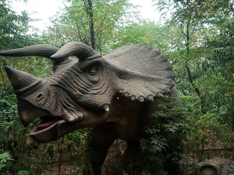 仿真恐龍