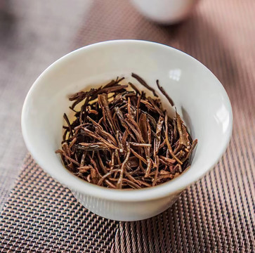 武夷山肉桂紅茶