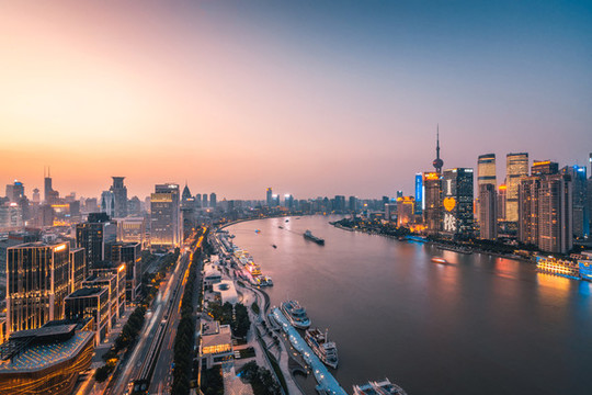 上海黃浦江陸家嘴夜景全景
