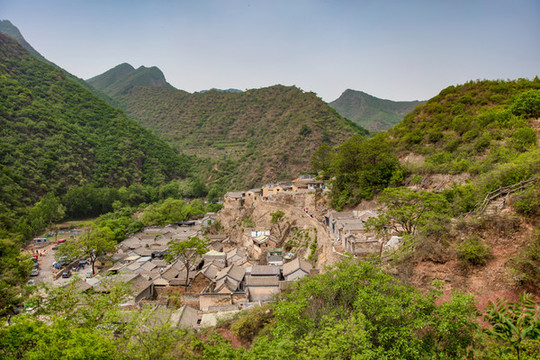 爨底下村全景圖