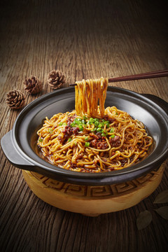 肉沫紅苕粉