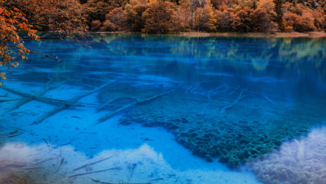 九寨溝的水