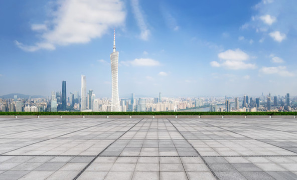 廣場磚地面和現(xiàn)代建筑
